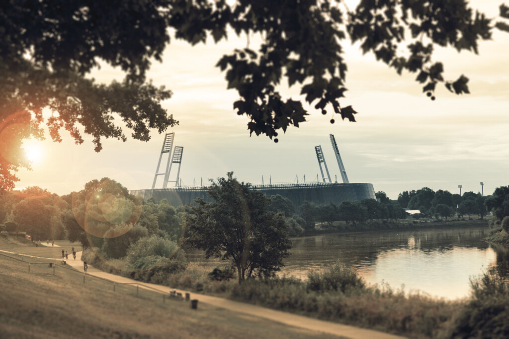 Blick über den Osterdeich auf das Weserstadion